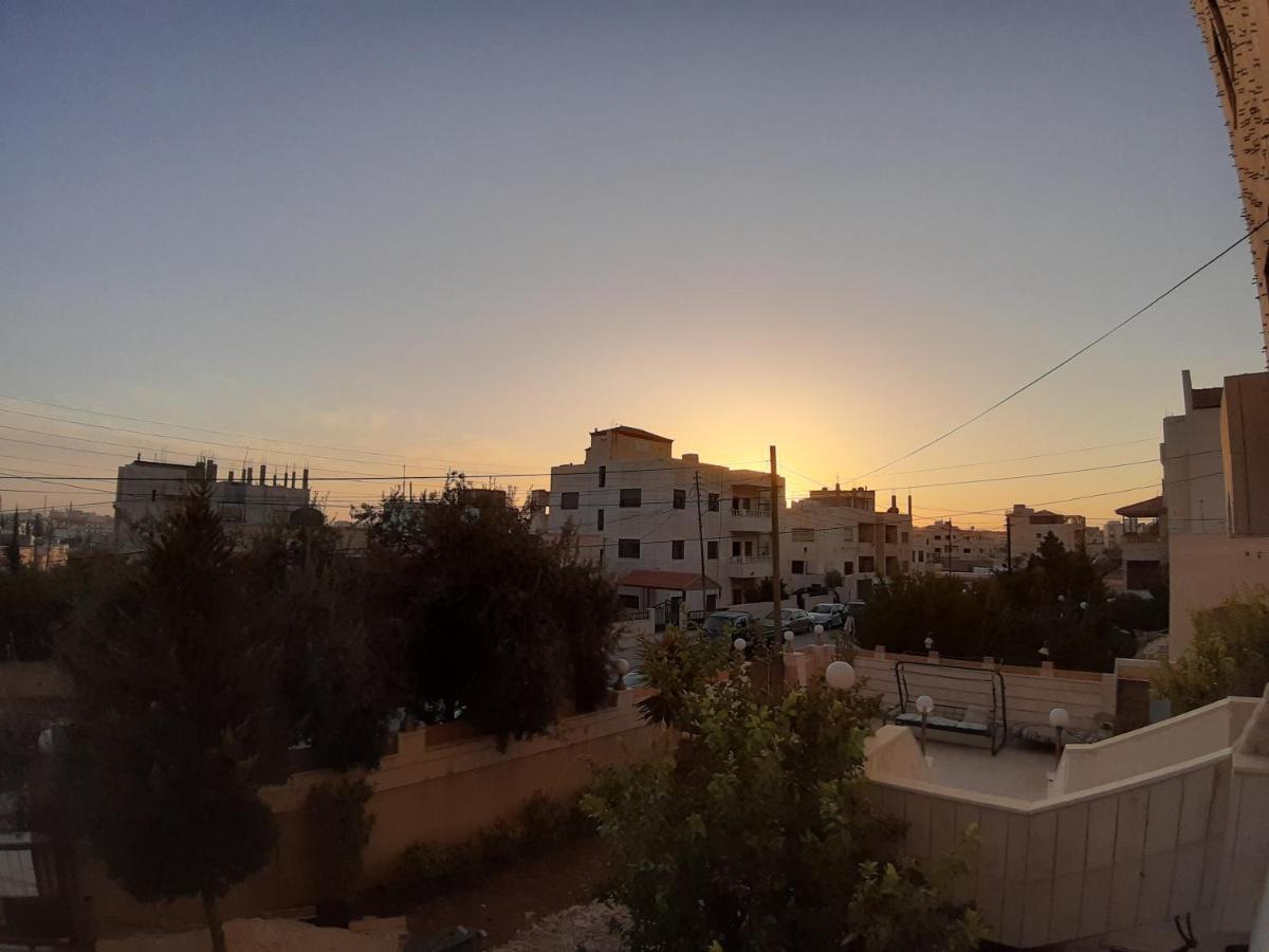 The Place Madaba Exterior foto